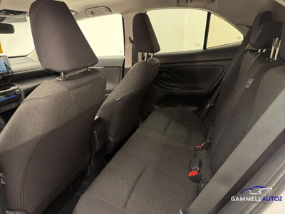 Toyota Yaris Cross Trend fwd 115cv e-cvt (12)