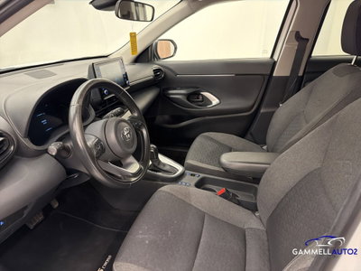 Toyota Yaris Cross Trend fwd 115cv e-cvt (8)