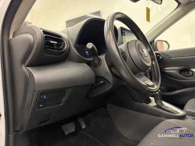 Toyota Yaris Cross Trend fwd 115cv e-cvt (9)