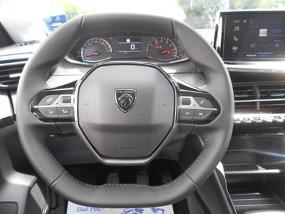 Peugeot 208 PureTech 100 Stop&Start 5 porte GT (10)