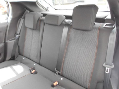 Peugeot 208 PureTech 100 Stop&Start 5 porte GT (14)