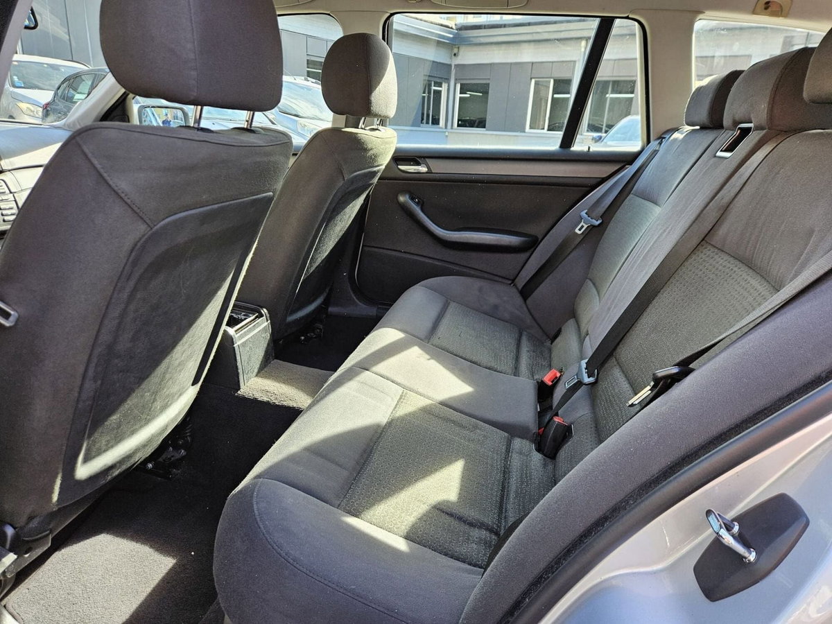 BMW Serie 3 Touring 320d turbodiesel cat  Futura (9)