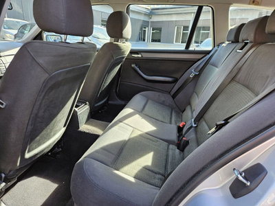 BMW Serie 3 Touring 320d turbodiesel cat  Futura (9)