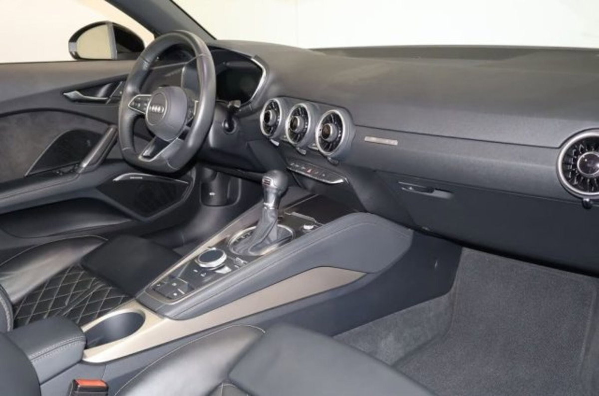 Audi TT Cabrio 45 TFSI S tronic (10)