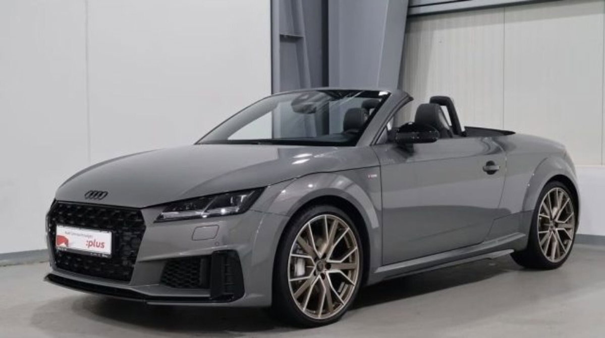 Audi TT Cabrio 45 TFSI S tronic (2)