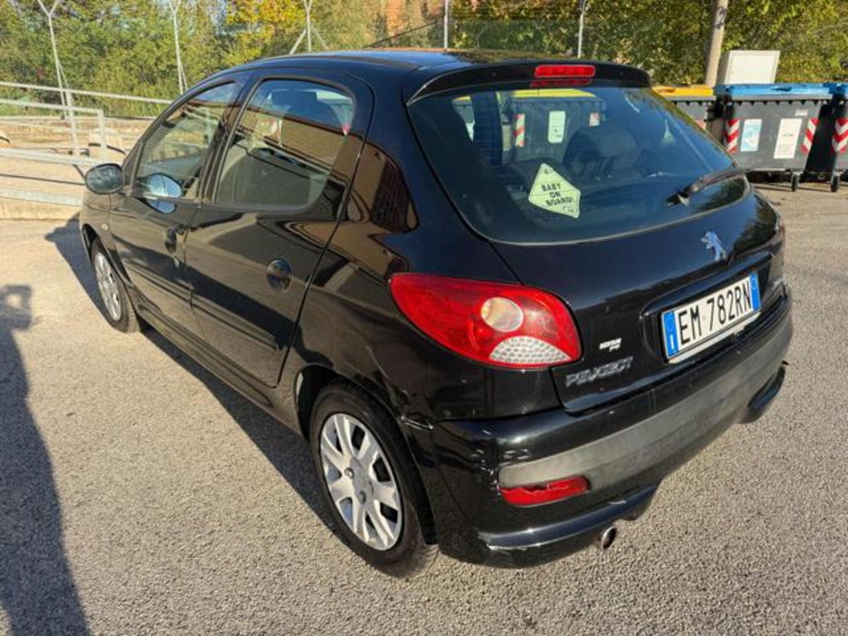 Peugeot 206 60CV 5p. Generation ECO GPL (10)