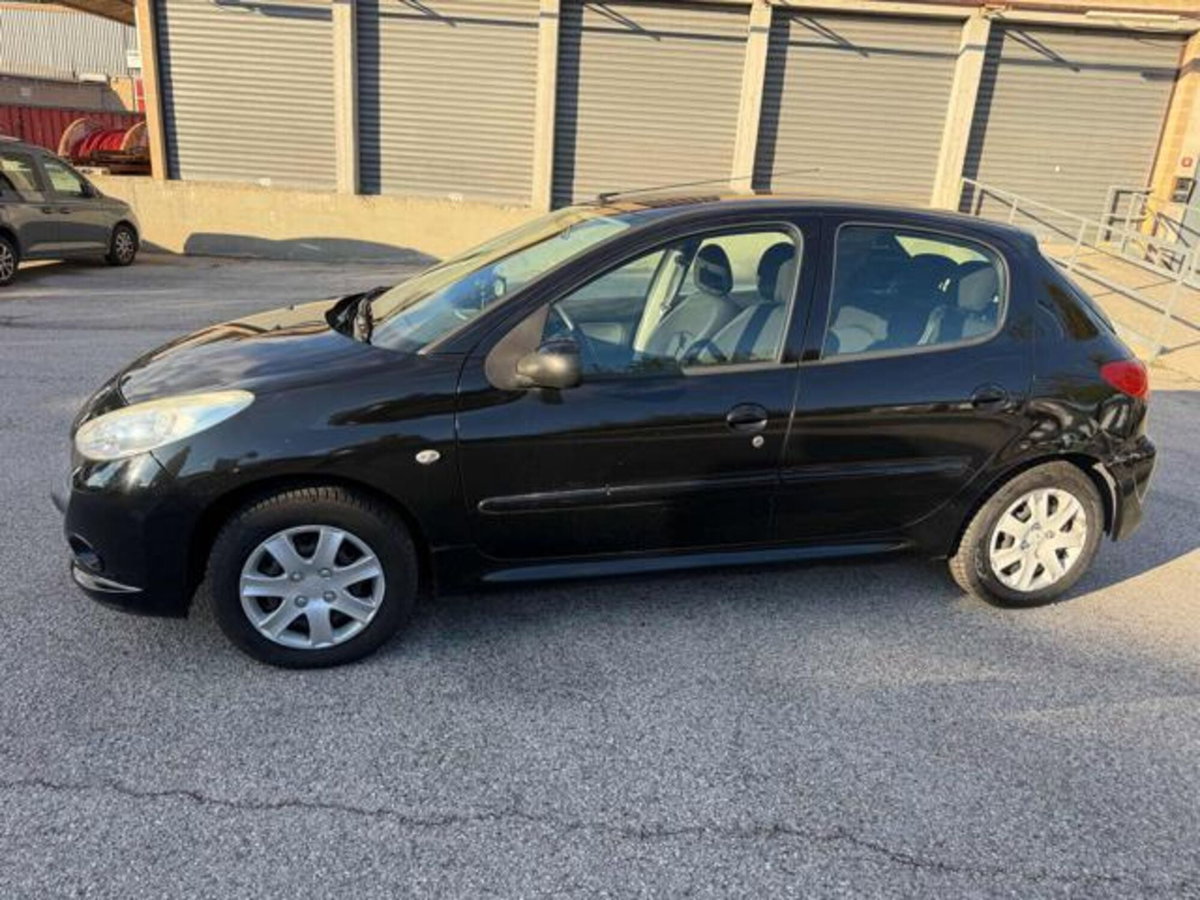 Peugeot 206 60CV 5p. Generation ECO GPL (17)