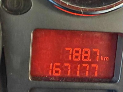 Peugeot 206 60CV 5p. Generation ECO GPL (2)