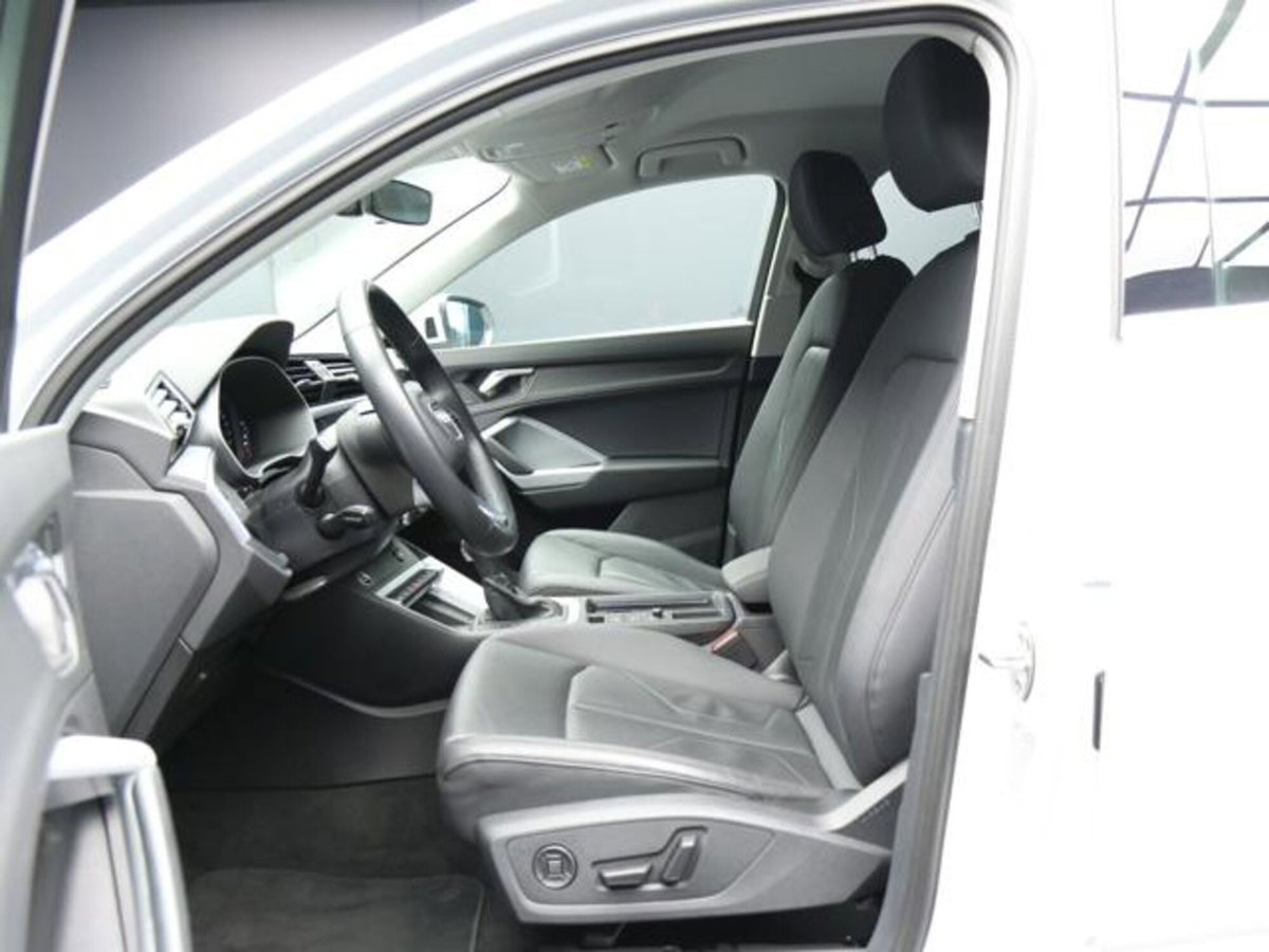 Audi Q3 Sportback 35 TDI quattro S tronic S line edition (10)