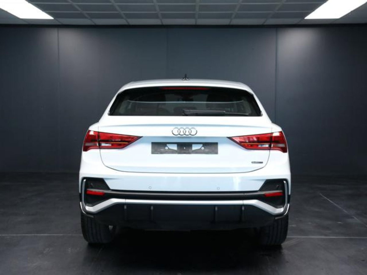 Audi Q3 Sportback 35 TDI quattro S tronic S line edition (4)