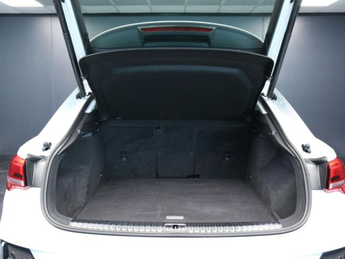 Audi Q3 Sportback 35 TDI quattro S tronic S line edition (7)