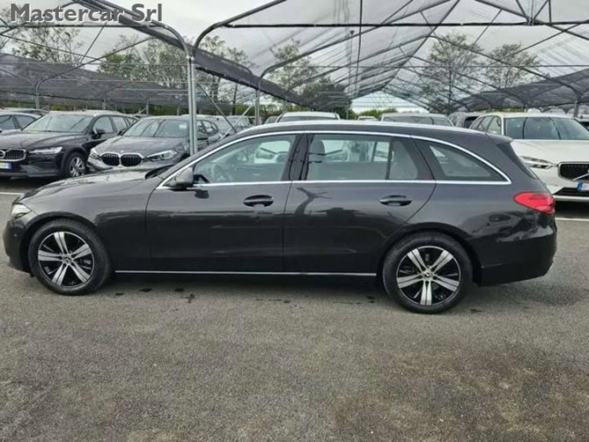 Mercedes-Benz Classe C Station Wagon 220 d mhev Advanced 200cv auto (3)
