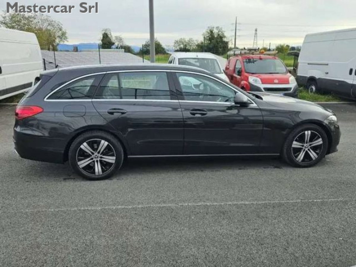 Mercedes-Benz Classe C Station Wagon 220 d mhev Advanced 200cv auto (7)