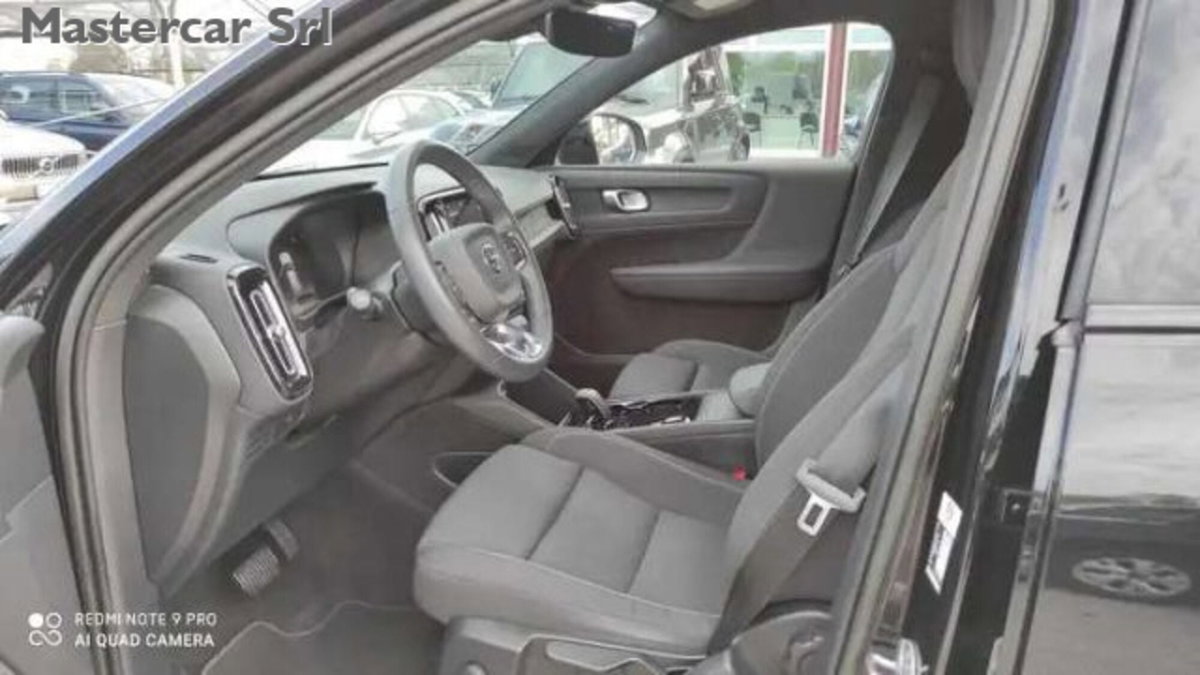 Volvo XC40 Recharge Pure Electric Single Motor FWD Plus (10)