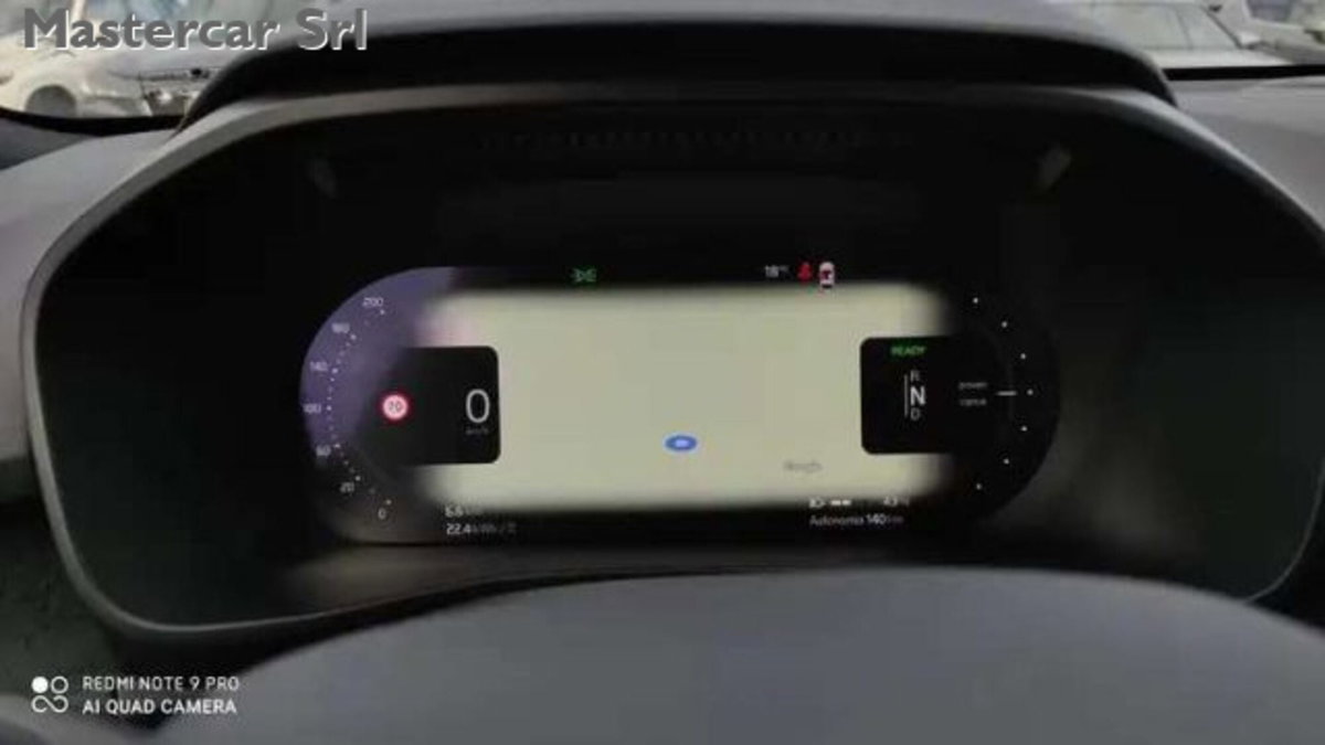 Volvo XC40 Recharge Pure Electric Single Motor FWD Plus (12)