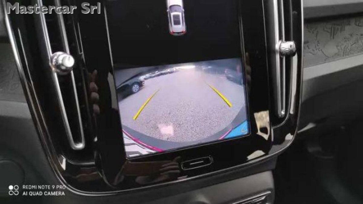 Volvo XC40 Recharge Pure Electric Single Motor FWD Plus (14)