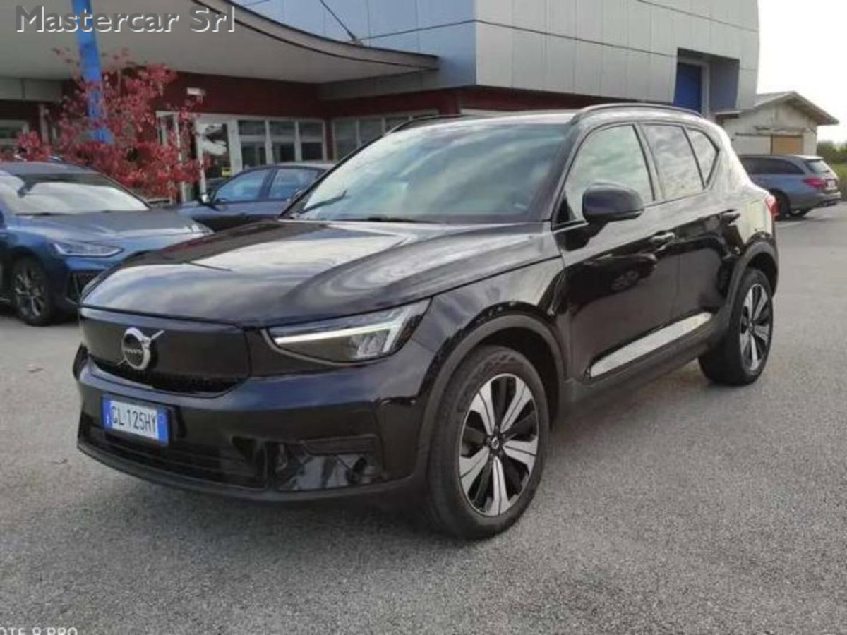 Volvo XC40 Recharge Pure Electric Single Motor FWD Plus (2)
