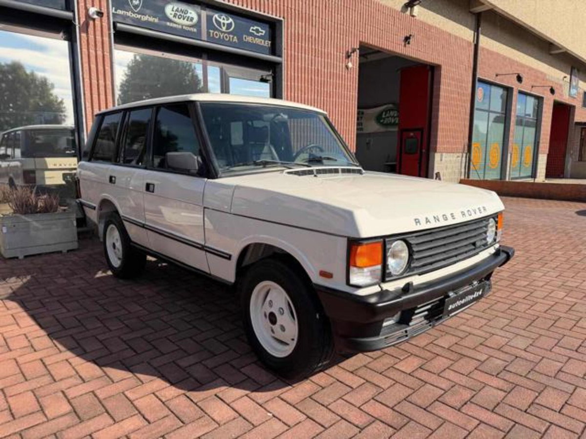 Land Rover Range Rover 3.9i 5 porte Vogue SE (2)