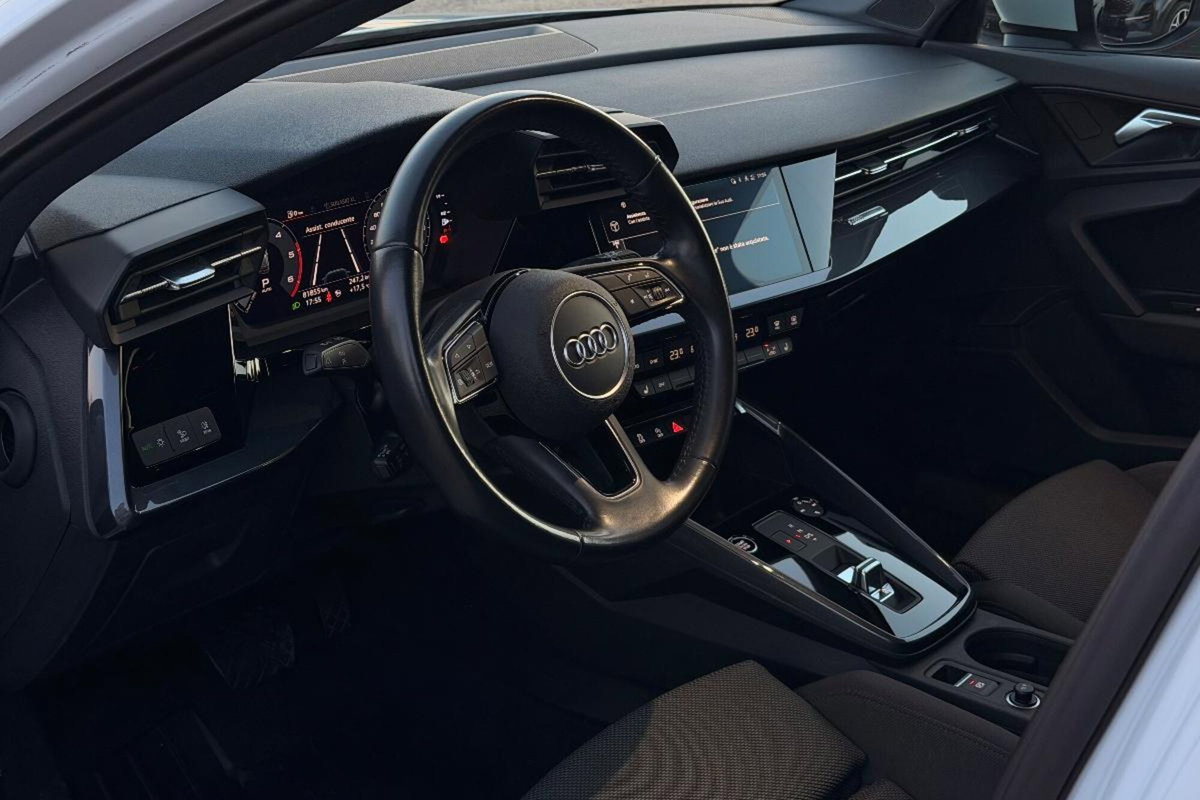 Audi A3 Sportback 35 TDI S tronic S line edition (6)