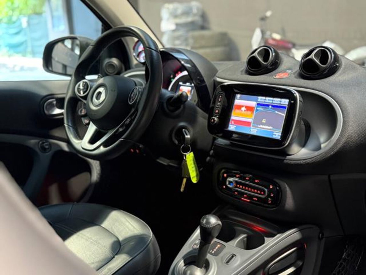 smart Fortwo 90 0.9 Turbo twinamic Prime (16)