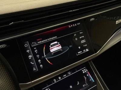 Audi Q8 Q8 50 TDI 286 CV quattro tiptronic Sport (20)