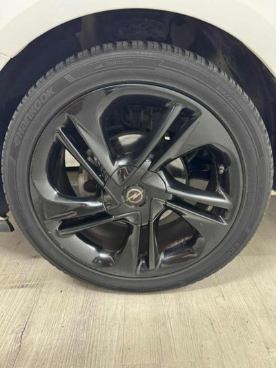 Opel Corsa Coupé 1.2 b-Color (8)