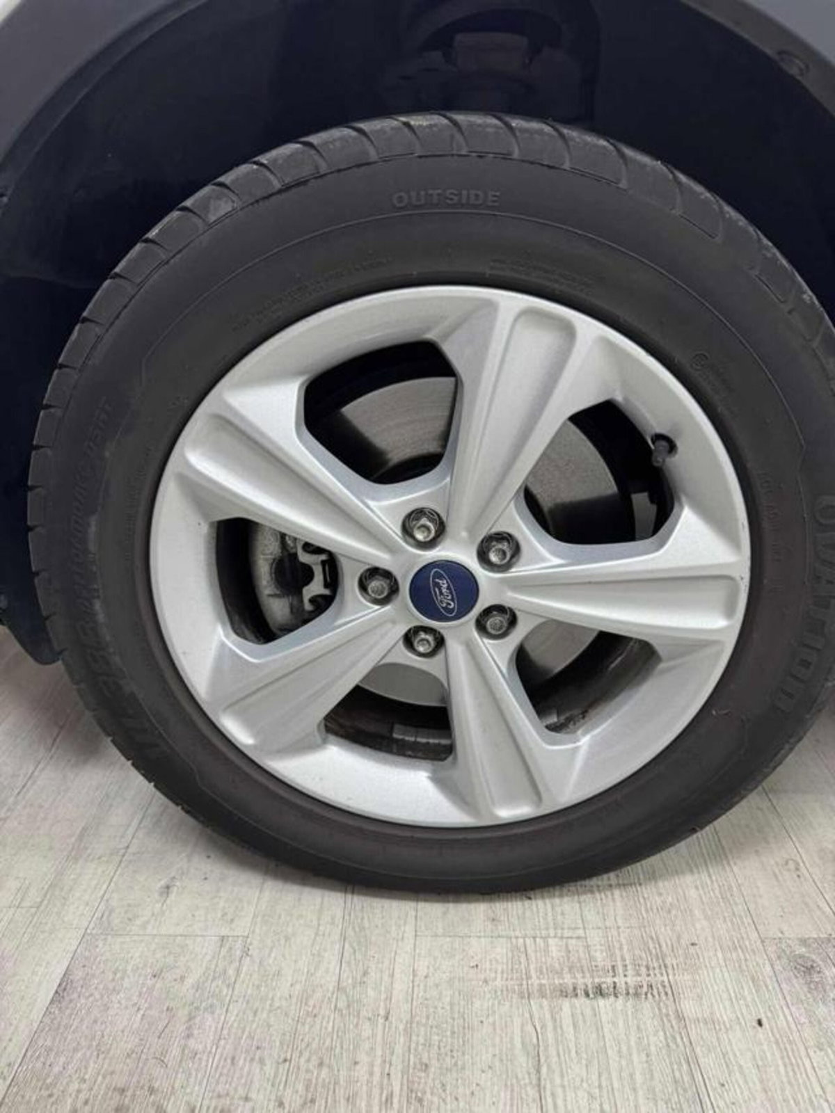 Ford Kuga 2.0 TDCI 120 CV S&S 2WD Titanium X (5)