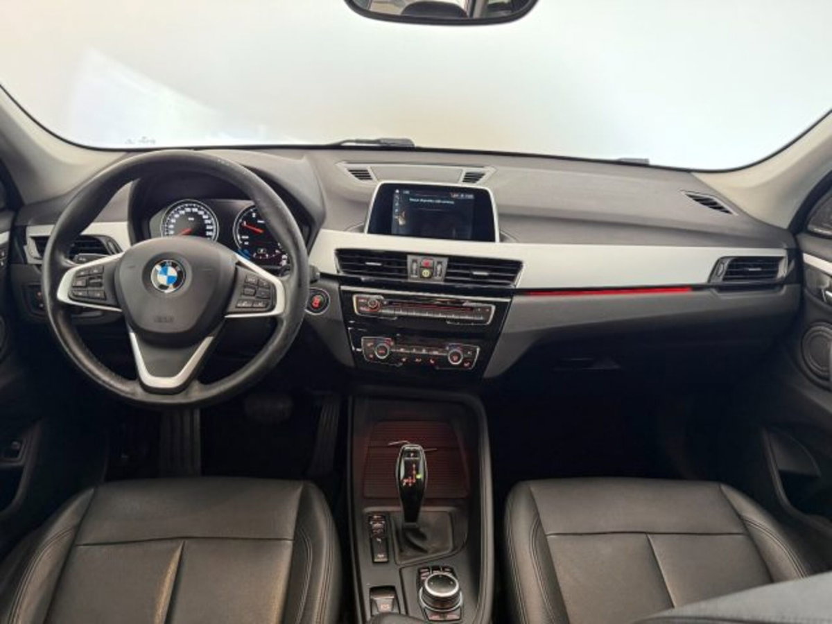 BMW X1 sDrive 18d Msport (15)