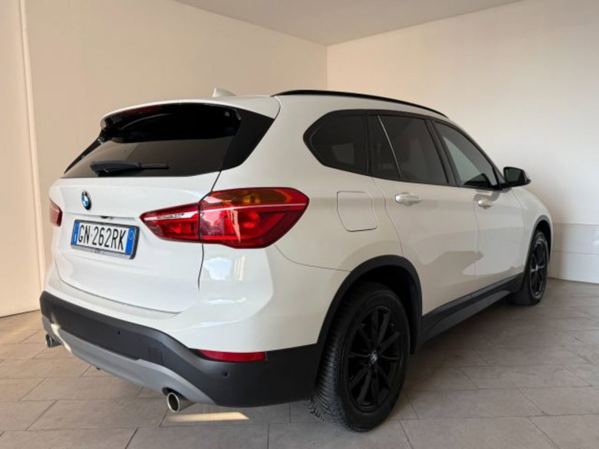 BMW X1 sDrive 18d Msport (5)