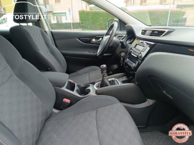Nissan Qashqai 1.5 dCi DPF Acenta (14)