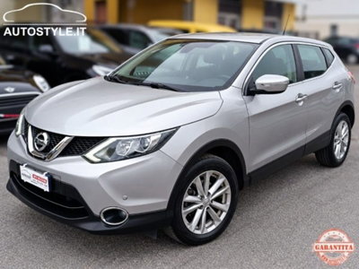 Nissan Qashqai 1.5 dCi DPF Acenta (2)