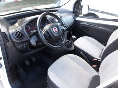 Fiat Qubo 1.4 8V 77 CV Lounge (9)