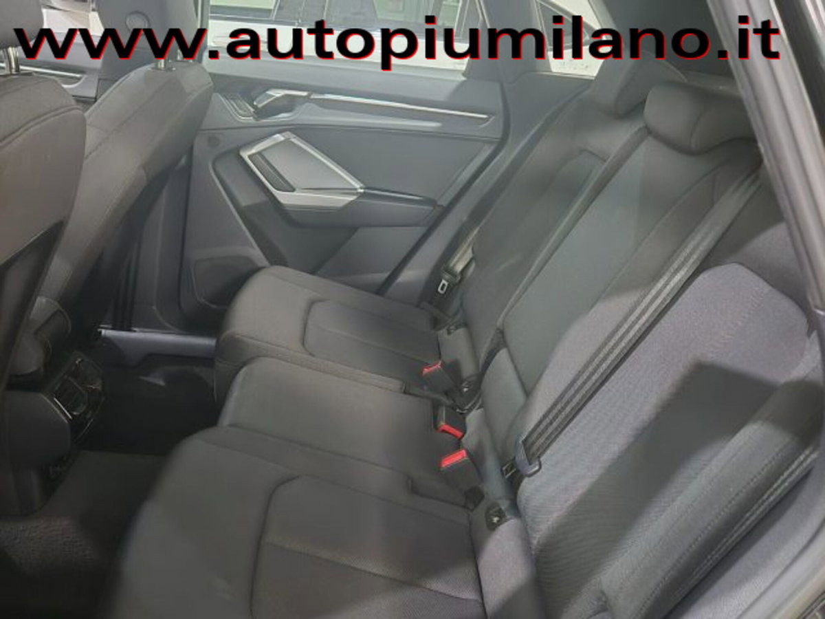 Audi Q3 35 TDI quattro S tronic Business Advanced (7)