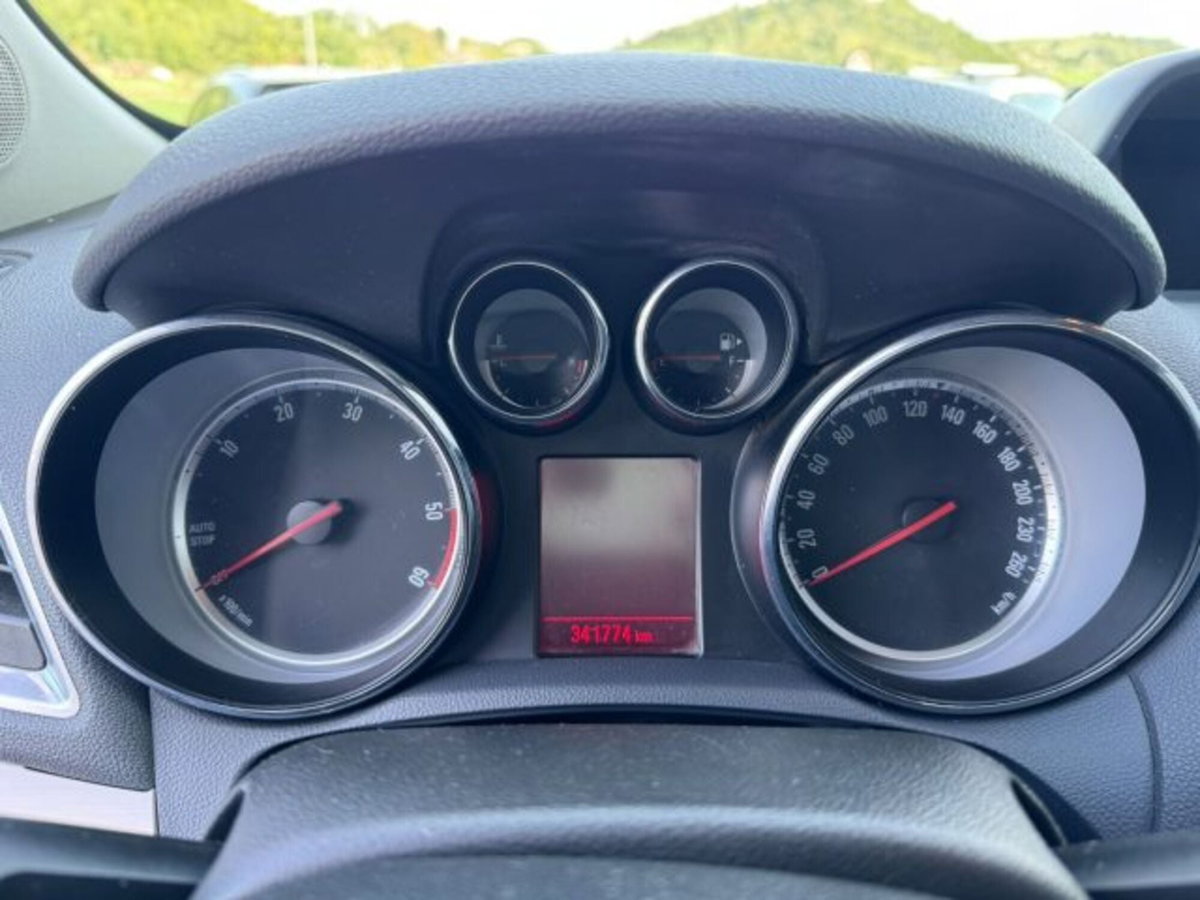 Opel Mokka 1.7 CDTI Ecotec 130CV 4x2 Start&Stop Cosmo (10)