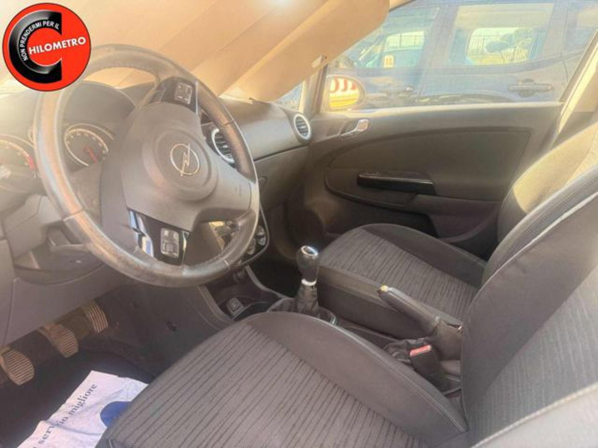 Opel Corsa 1.2 85CV 5 porte GPL-TECH Ecotec (3)