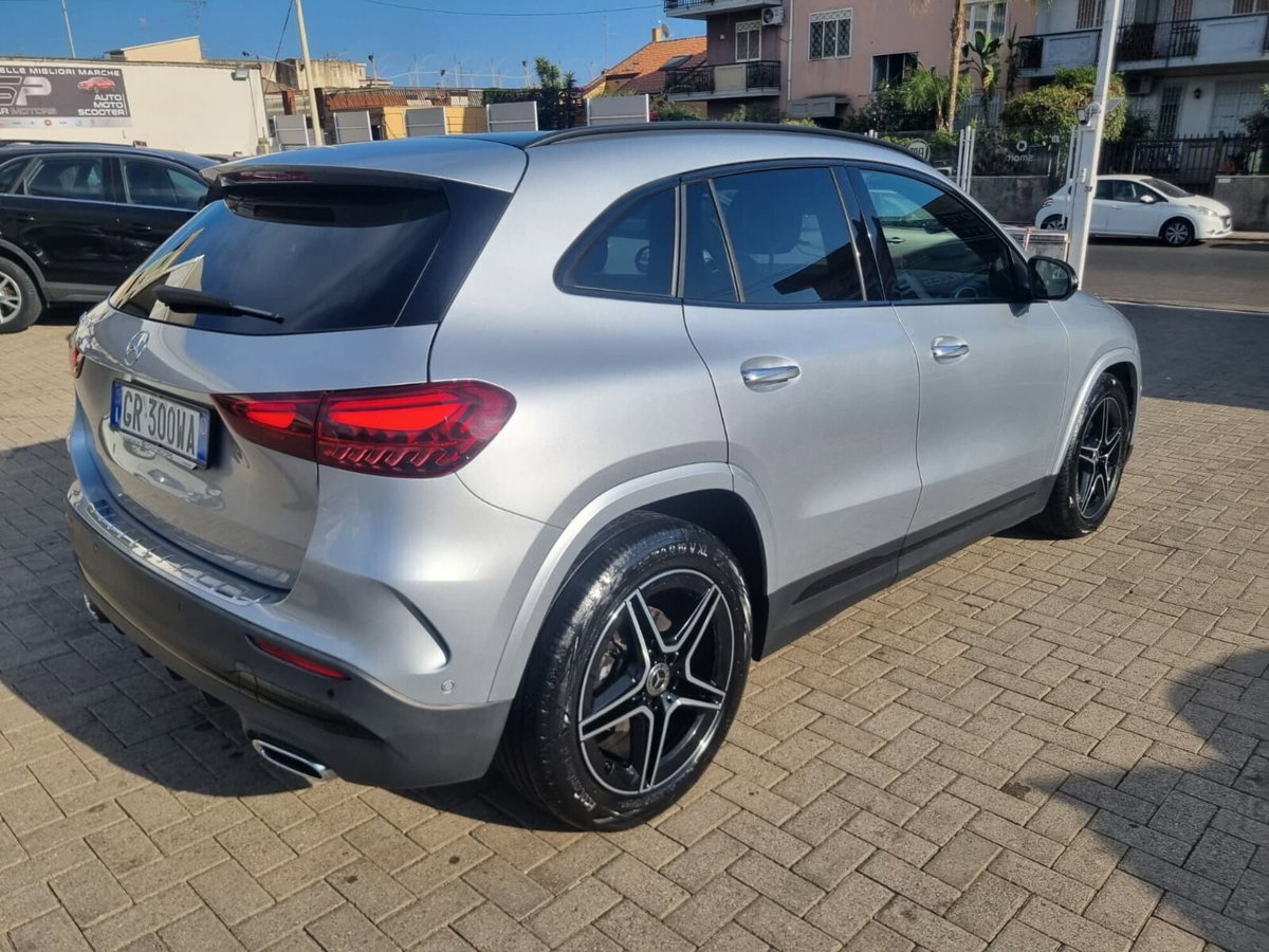 Mercedes-Benz GLA SUV 200 d AMG Line Premium Plus 4matic auto (4)