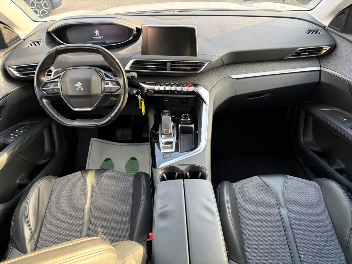 Peugeot 3008 BlueHDi 130 S&S EAT8 Allure Pack (6)