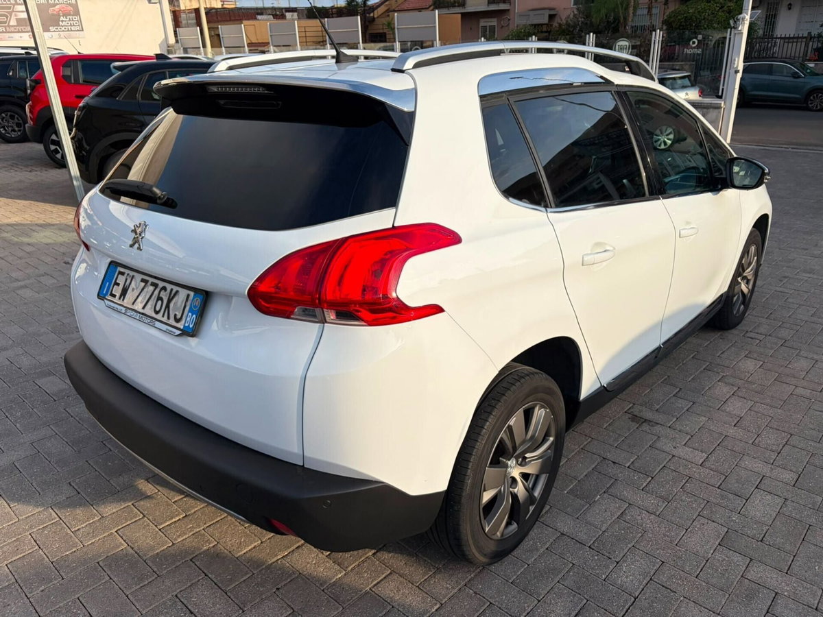 Peugeot 2008 e-HDi 92 CV Stop&Start robotizzato Allure (3)