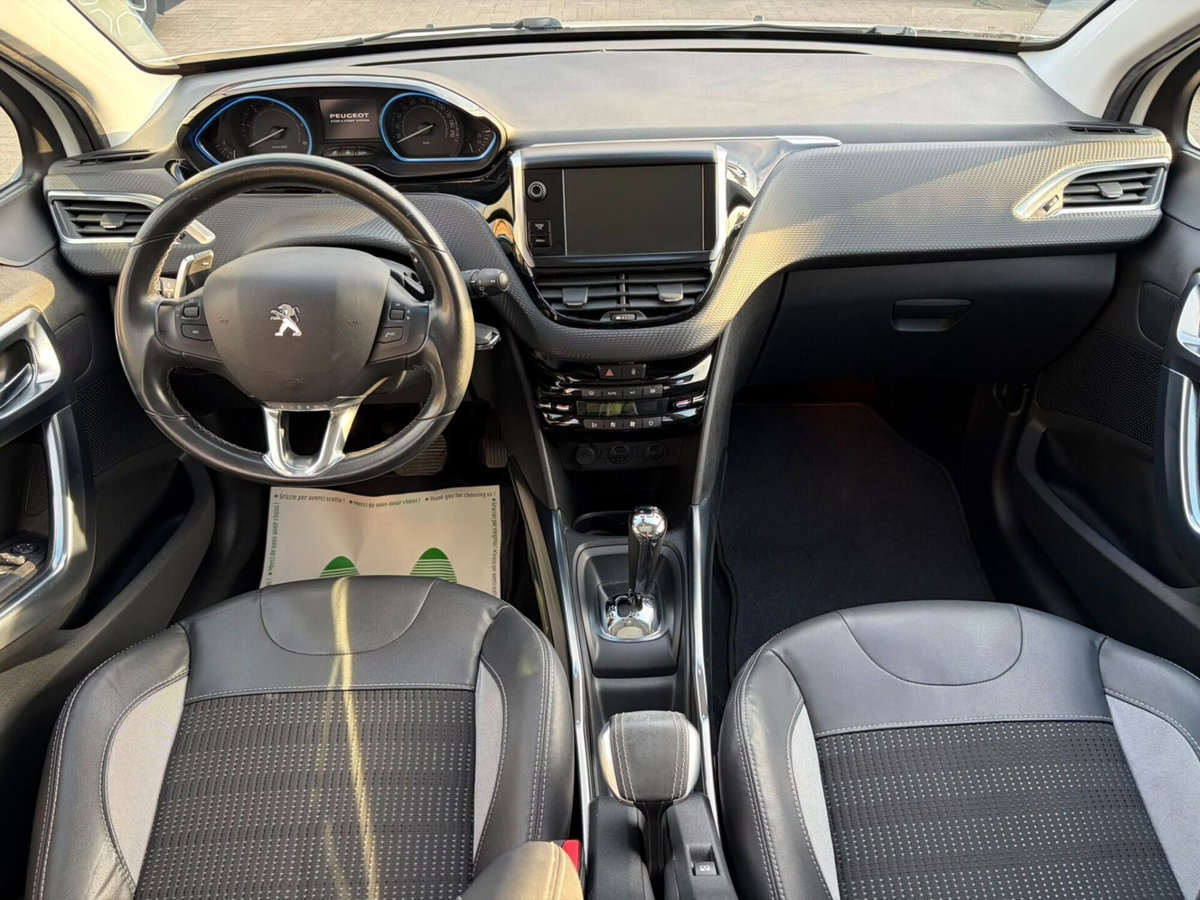 Peugeot 2008 e-HDi 92 CV Stop&Start robotizzato Allure (6)