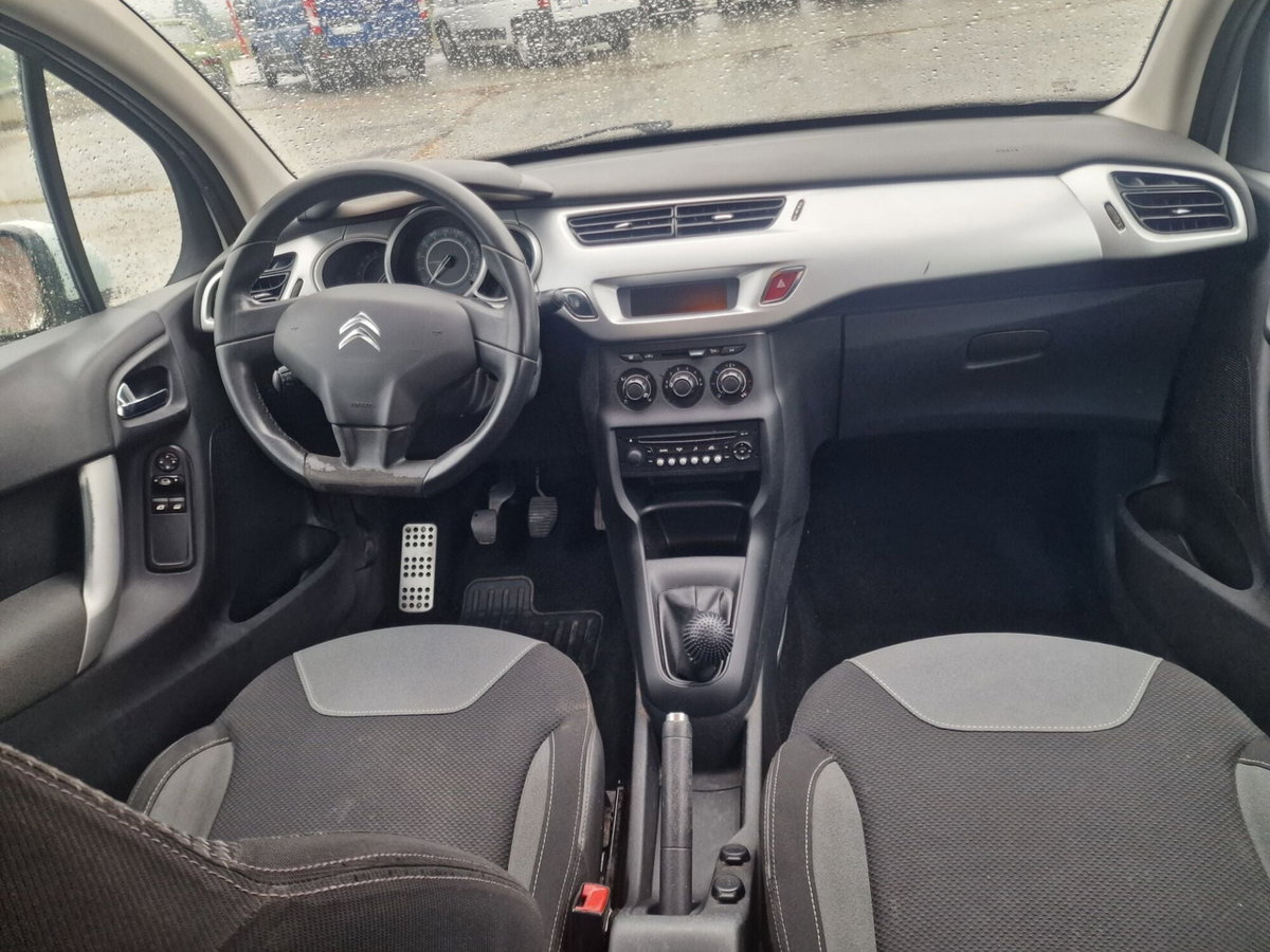 Citroen C3 1.4 VTi 95 Exclusive (3)