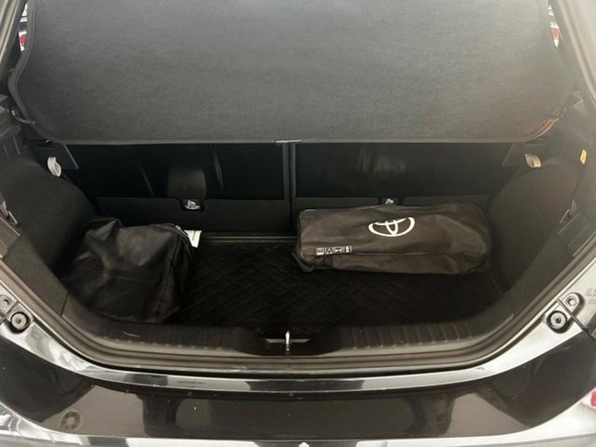 Toyota Aygo X 1.0 VVT-i 72 CV 5p. Undercover S-CVT (12)