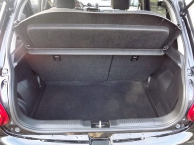 Suzuki Swift 1.2 Hybrid Top (13)