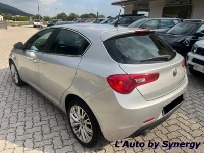 Alfa Romeo Giulietta 1.6 JTDm Super 120cv (4)