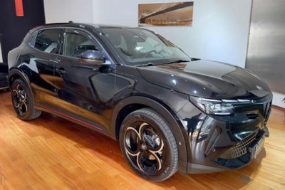 Alfa Romeo Junior 1.2 ibrida Sport Speciale 145cv edct6 usata