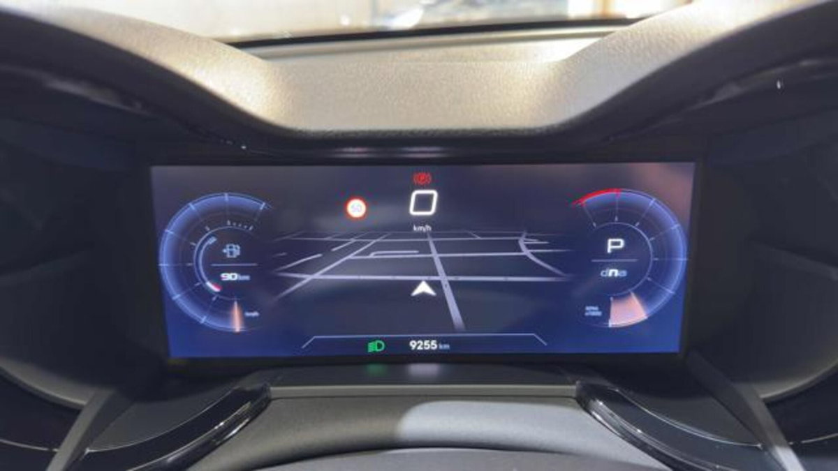 Alfa Romeo Junior 1.2 ibrida Sport Speciale 145cv edct6 (11)