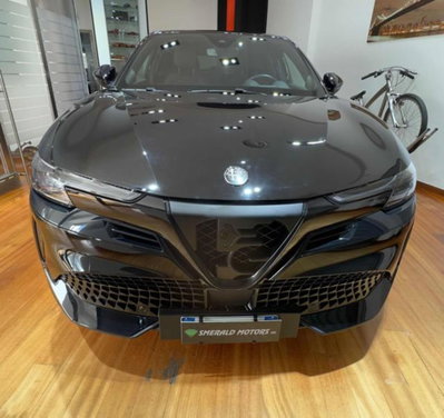 Alfa Romeo Junior 1.2 ibrida Sport Speciale 145cv edct6 (2)