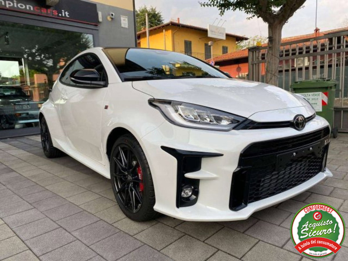 Toyota GR Yaris 1.6 Turbo 3 porte GR Yaris Circuit (3)