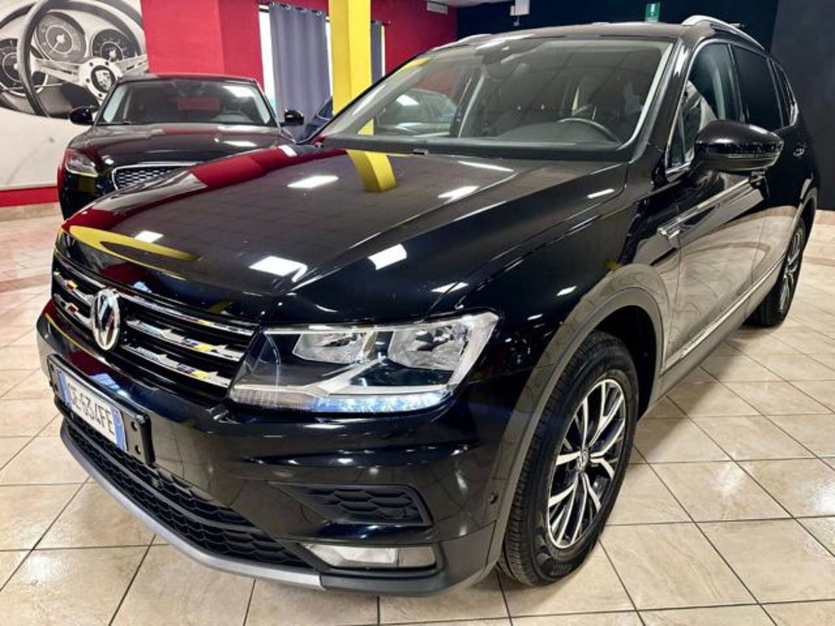Volkswagen Tiguan Allspace 2.0 tdi R-Line 150cv dsg