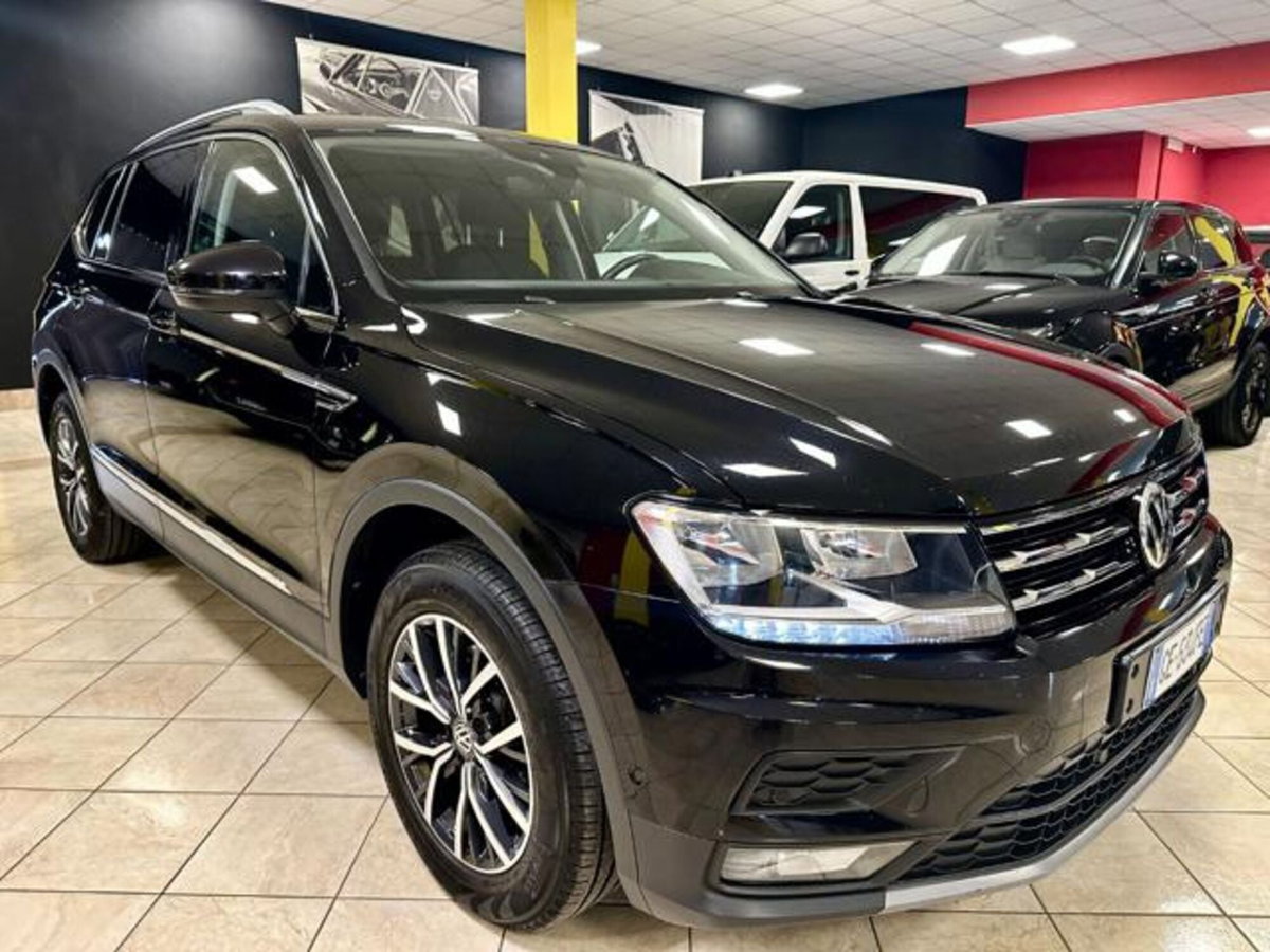 Volkswagen Tiguan Allspace 2.0 tdi R-Line 150cv dsg (2)
