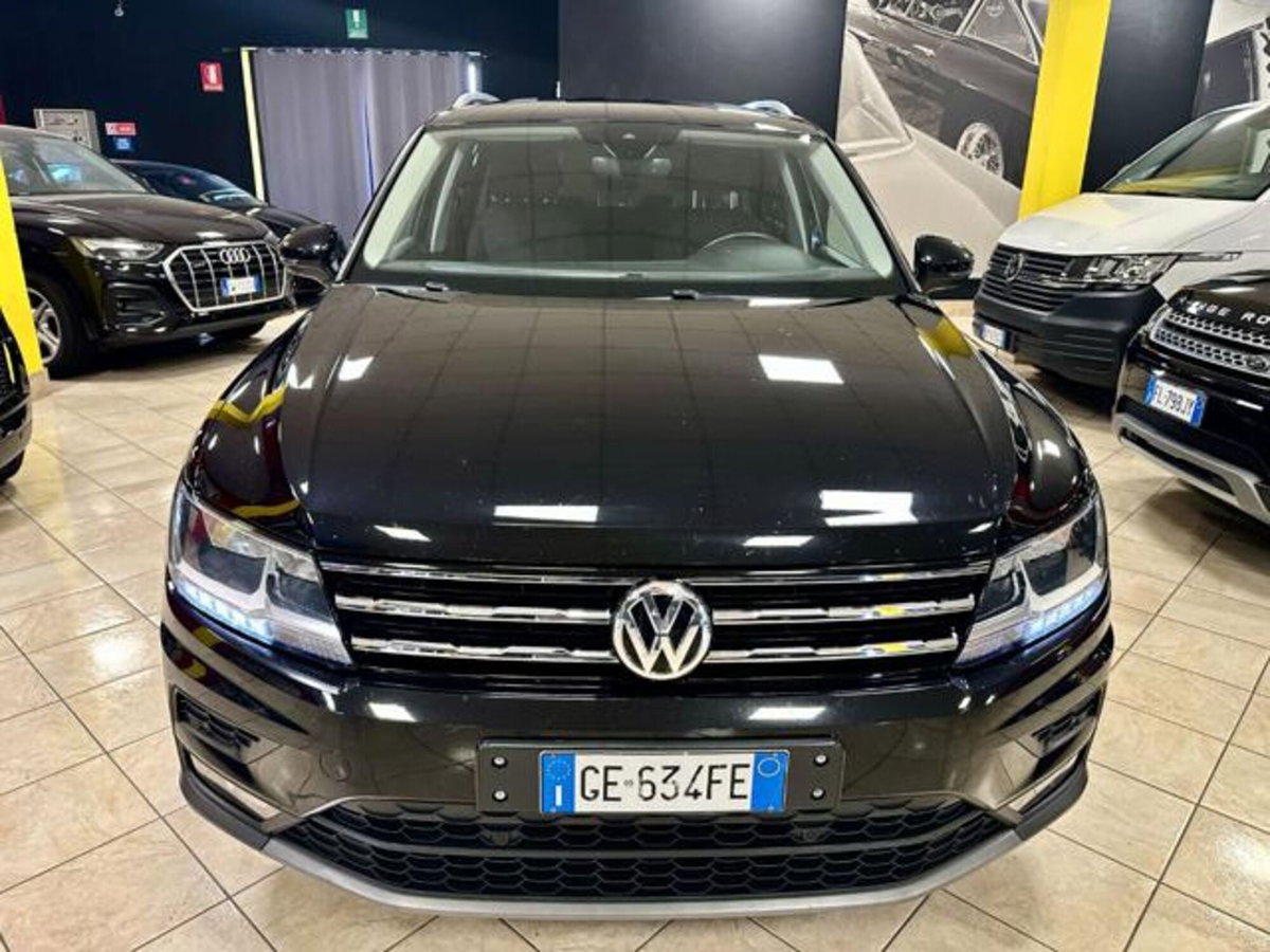 Volkswagen Tiguan Allspace 2.0 tdi R-Line 150cv dsg (3)